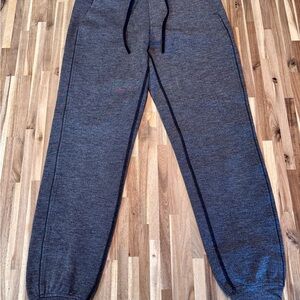 Women’s Gray Lululemon Jogger Sweatpants